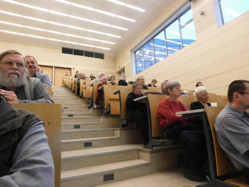Ékezetes történetek a számítógépes nyelvészet hőskorából