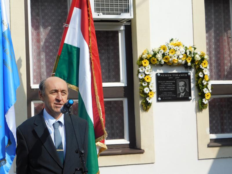 Emléktáblát kapott Nemes Tihamér
