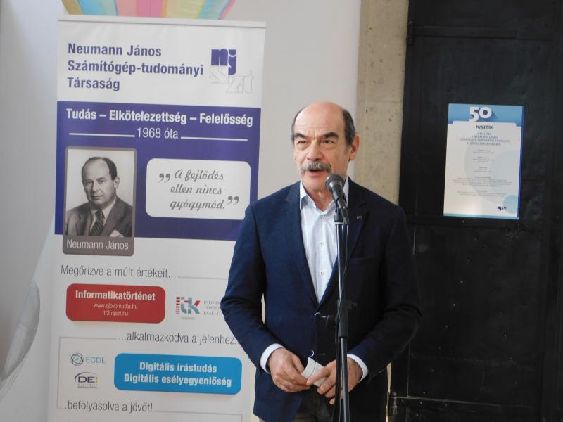 Az NJSZT50 az egri Varázstoronyban