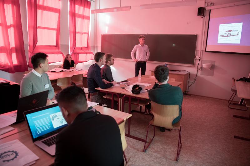 Nemzetközi Diákkonferencia a Bánkin