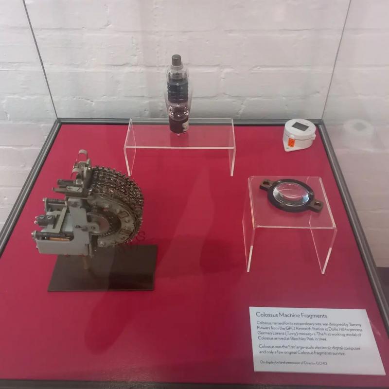 Colossus-relikviák a Bletchley Parkban