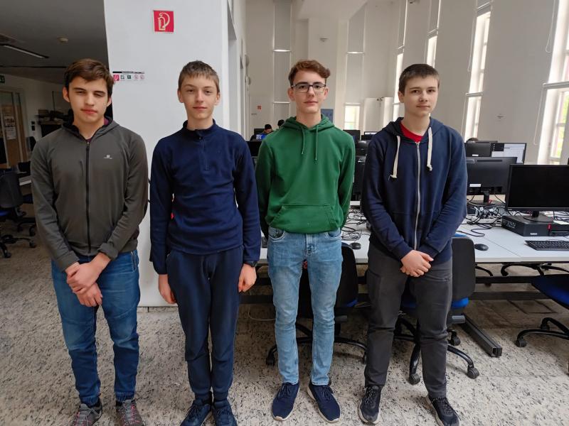 Görömbey Tamás, Sánta Gergely, Széles Zsombor, Juhász-Molnár Mirkó
