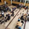Robotszínház is volt a robotfoci-meccsek mellett a Magyar Ifjúsági Robot Kupa nyíregyházi ligáján