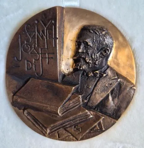 Szinnyei József-díjjal ismerték el Lengyelné dr. habil. Molnár Tünde és dr. Tószegi Zsuzsanna munkásságát